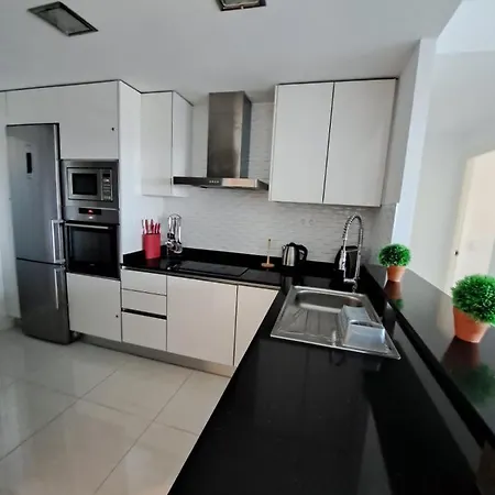 דירה Bright Sea Senses With Sea Views *