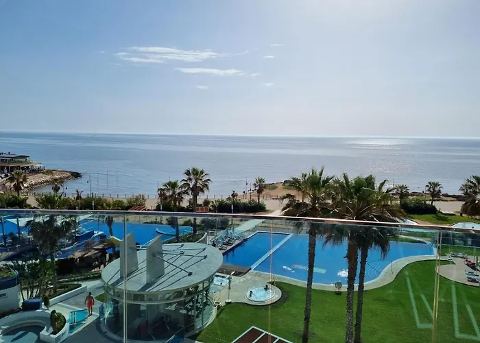 Bright Sea Senses With Sea Views